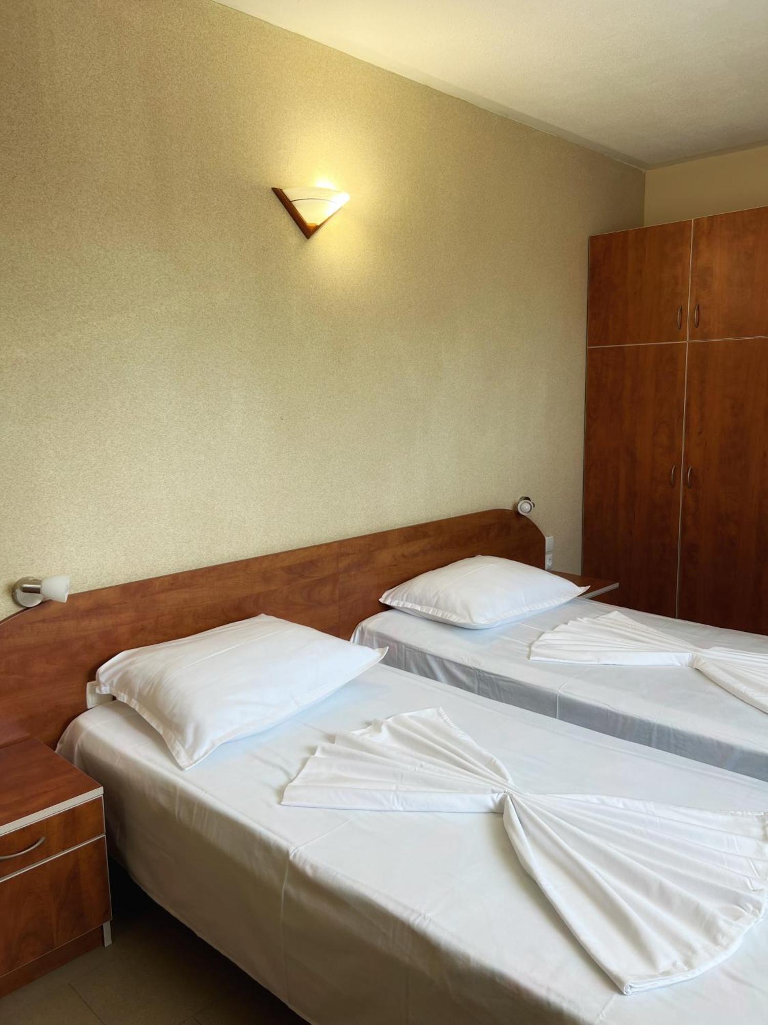 Hotel Jambo Golden Sands Eksteriør billede