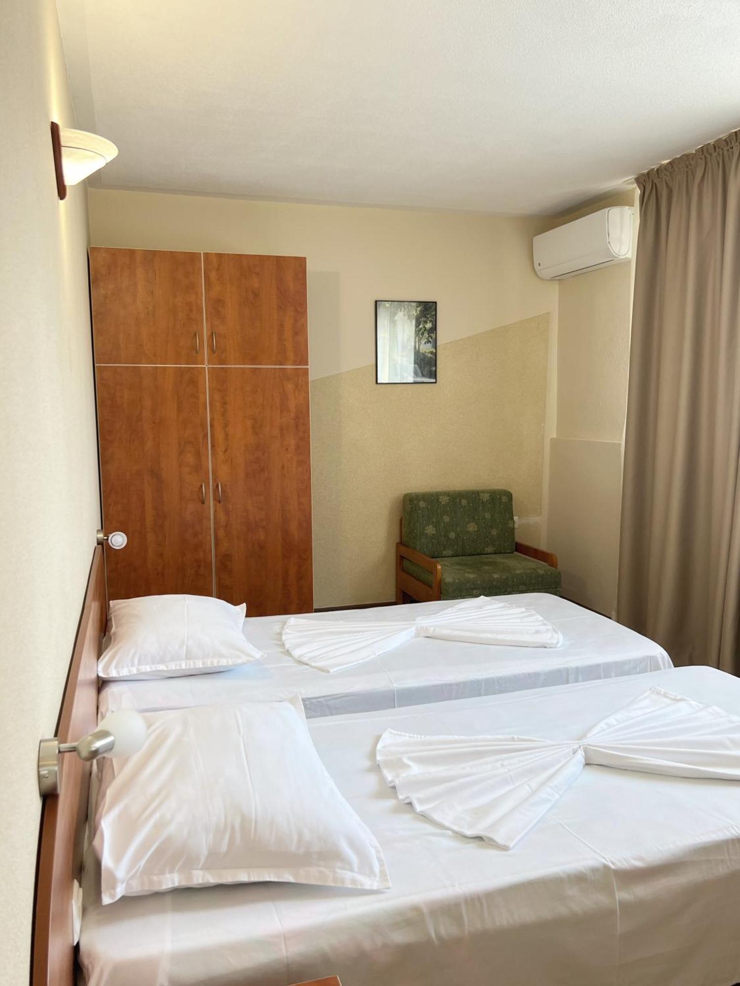 Hotel Jambo Golden Sands Eksteriør billede