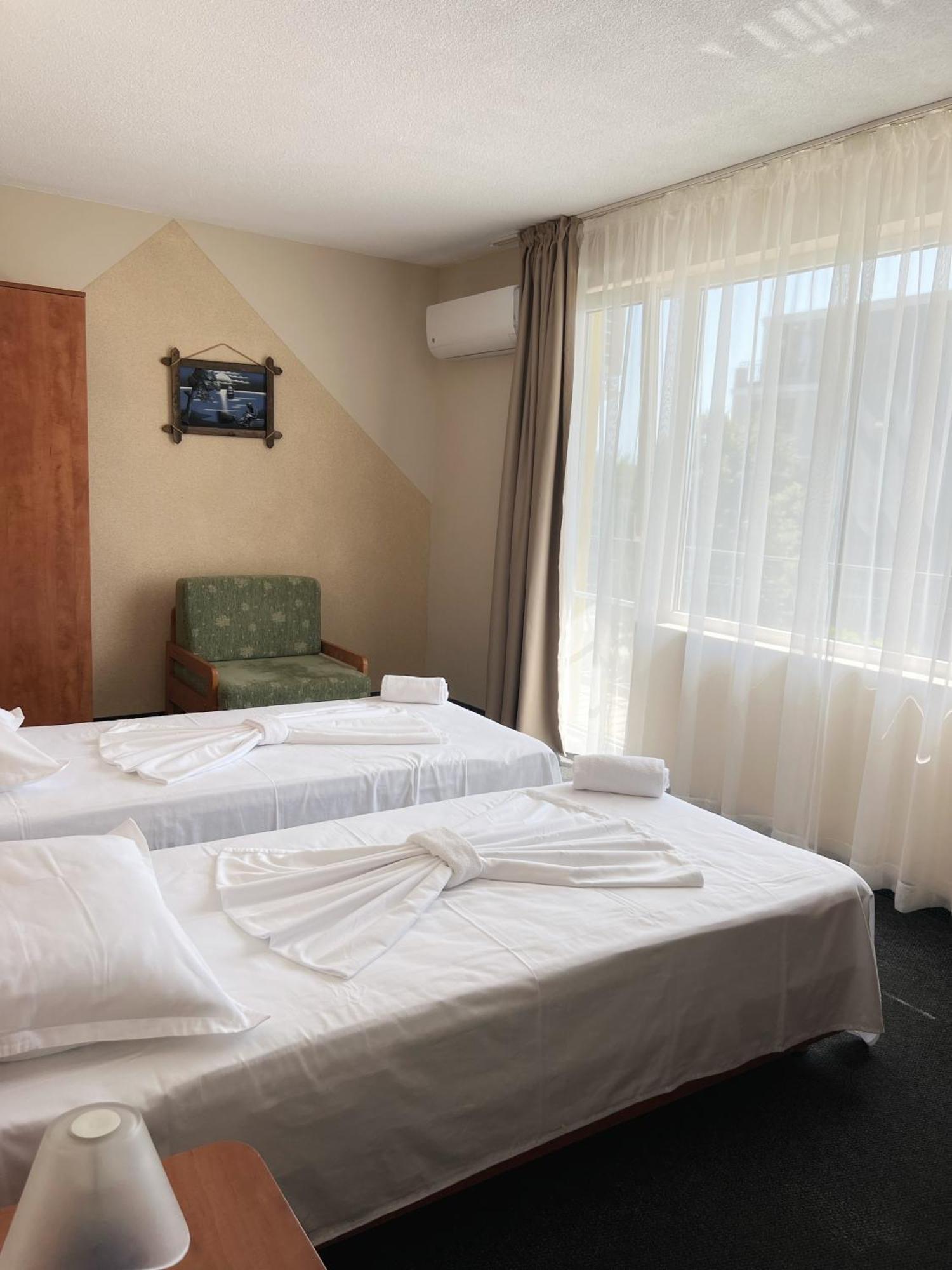 Hotel Jambo Golden Sands Eksteriør billede