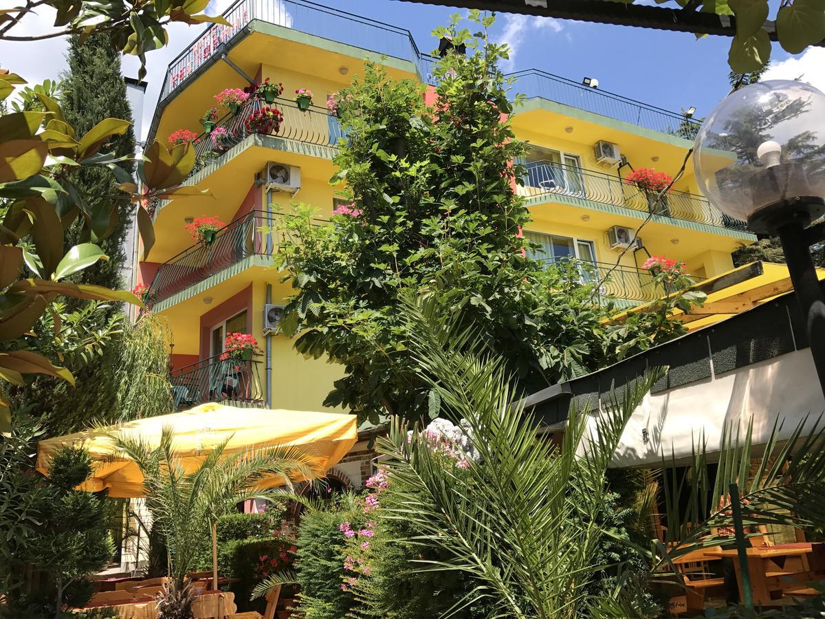 Hotel Jambo Golden Sands Eksteriør billede